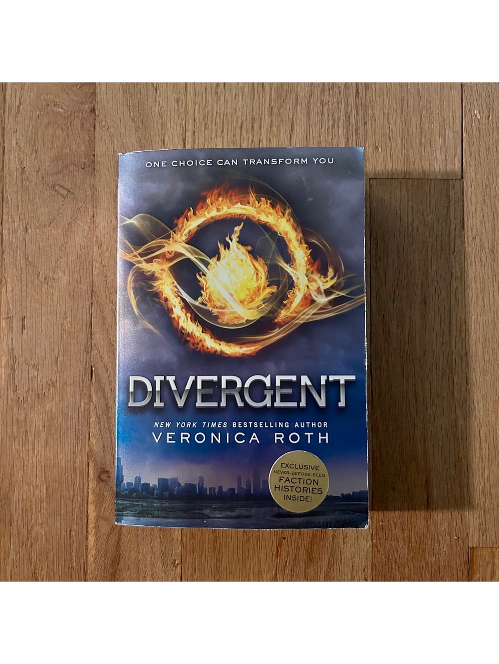 Divergent by Veronica Roth – Paperback